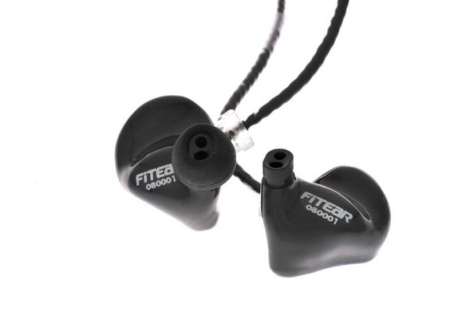 HEAD4影音頻道- FitEar 正式發表「靜電混平衡電樞」的EST Universal